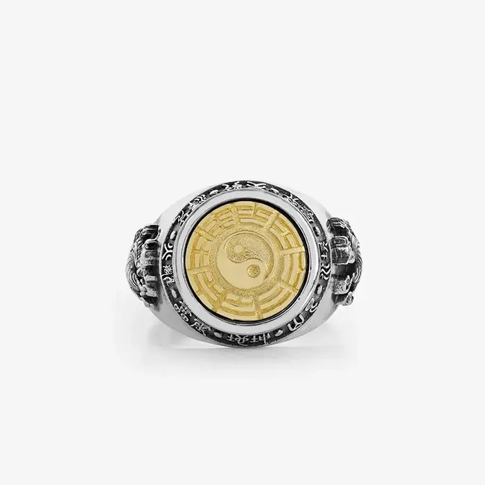 Bold Crest Ring