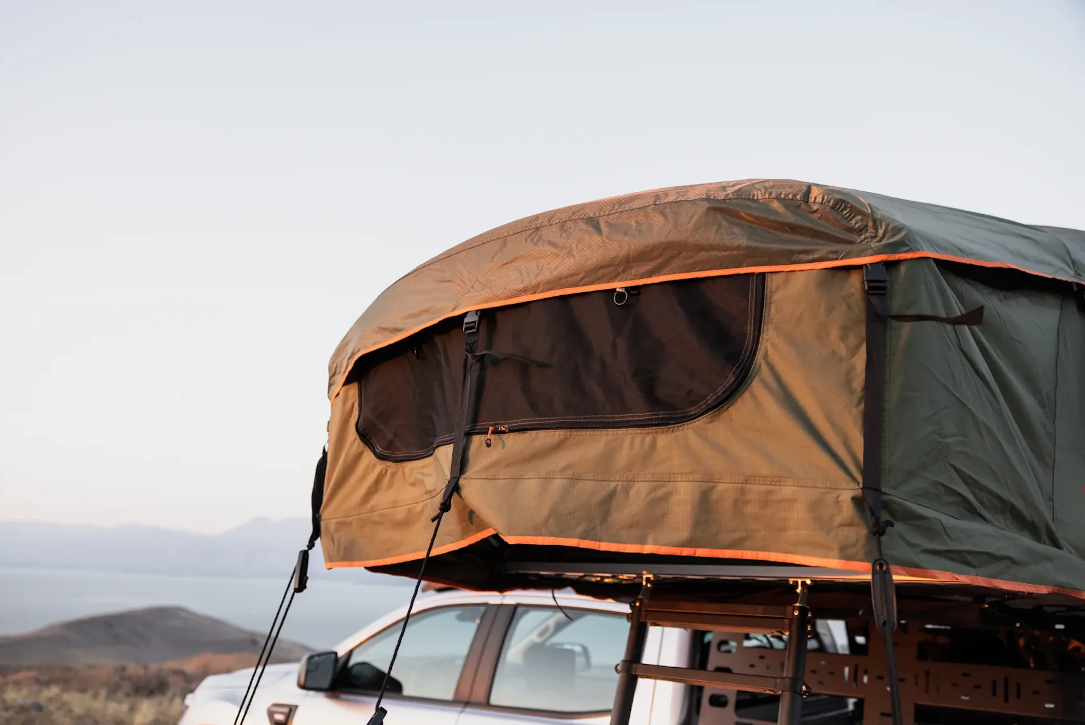 ROAM Vagabond Roof Top Tent