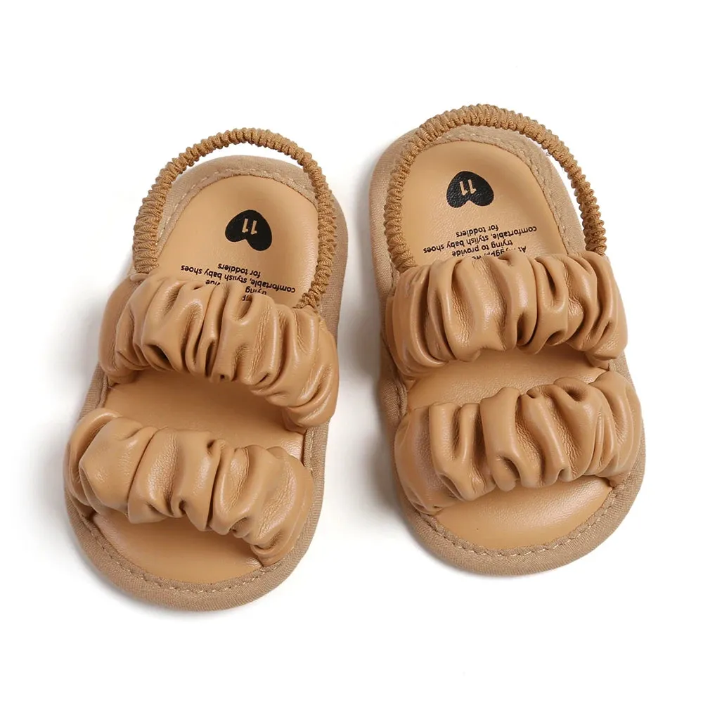 Soft soled cloud shaped sandals, suitable for newborns and girls - comfortable, non slip open toe design of walking shoes - very